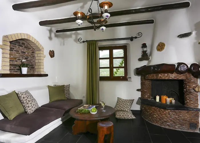 بيت ضيافة Astrolithos Boutique 4*